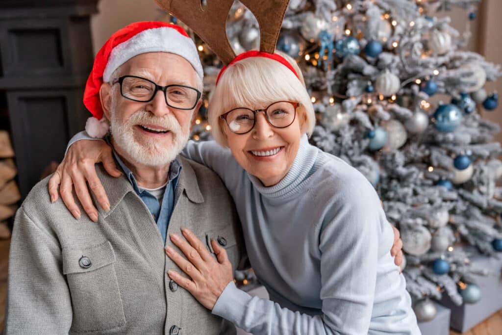 How to Celebrate The Holidays with a Parent in Assisted Living